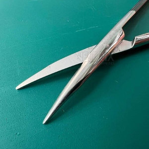 Ciseaux à tenotomie Stevens courbés professionnels de qualité légère avec logo, 4 1/2 pouces - Product Image 6