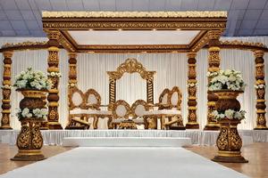 Elegante y Moderna Boda India Tradicional, Mandap de Boda del Templo del Sur de la India, Fibra de Vidrio de Lujo Ligera, EE. UU., Países Bajos - Product Image 6