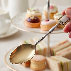 Vintage <b>Gold</b> Plated Serving <b>Spoon</b> With Long Handle Mirror Polish Design Style For Kitchen Use And Hotel Use - Product Image 3