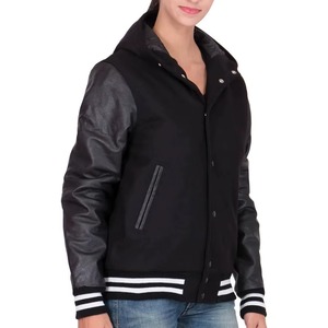 Chaqueta Varsity Negra con Capucha, Mangas de Cuero PU y Rayas Blancas, Ropa Casual de Otoño Unisex - Product Image 5