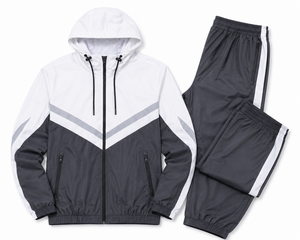 Ensemble de survêtement d'hiver personnalisé imperméable avec veste à capuche coupe-vent et pantalon de jogging pour la course et l'entraînement - Product Image 4