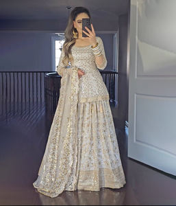 Readymade tradicional étnico indio paquistaní Kurti & Dupatta Set, Georgette con bordado de lentejuelas trabajo completo costura fiesta - Product Image 1