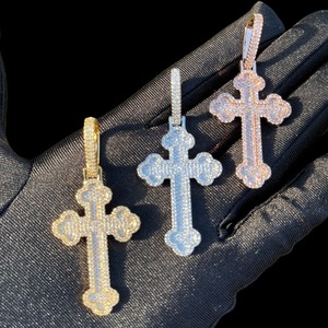 สร้อยคอจี้เพชรทรงบาแกตต์แบบไขว้ รุ่น Iced Out ชุบโรเดียม เงินแท้ สำหรับผู้ชาย สไตล์ฮิปฮอป เหมาะสำหรับงานปาร์ตี้ - Product Image 5
