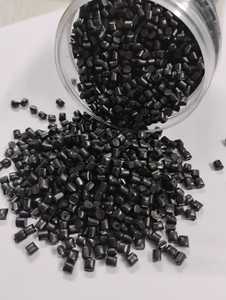 Masterbatch noir brillant pour moulage et film, granulés à haute fluidité - Product Image 1