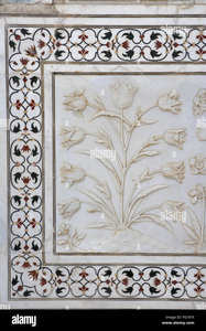 Azulejos y paneles de pared florales con incrustaciones de mármol modernos y artesanales para interiores de lujo. - Product Image 3