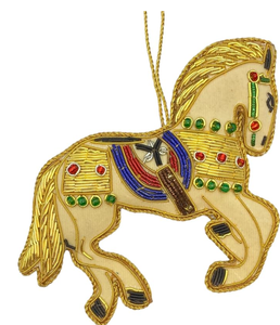 Juego de Adornos Navideños Bordados a Mano con Zardozi, Decoraciones Colgantes de Lujo Personalizables de Alta Calidad - Product Image 5