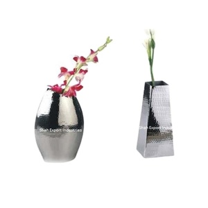 Florero decorativo antiguo de Metal, diseño martillado plateado para decoración del hogar y la boda, florero de mesa - Product Image 2