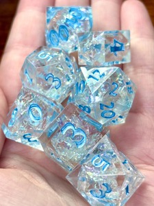 Meilleures ventes : Ensemble de dés en résine polyédriques de qualité industrielle pour jeux de table Dungeons and Dragons, vente en gros en gros volume - Product Image 4