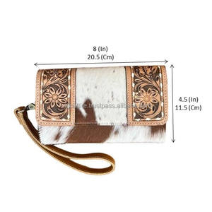 High Quality Wholesale Hand Tooled Leather Wristlet Clutch Purse for <b>Women</b> Customized Cowhide Logo Long <b>Card</b> <b>Holder</b> Long <b>Wallets</b> - Product Image 2