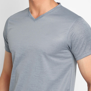 Camiseta Deportiva para Hombre OEM 2025, Secado Rápido, Transpirable, Manga Corta, Cuello en V, Color Sólido, 100% Algodón Ecológico, Precio Bajo, Logotipo Frontal - Product Image 6