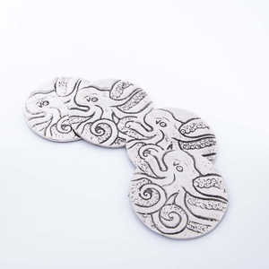 Artistic Octopus Engraved Metal <b>Coaster</b> Sets <b>Silver</b> Finised For Home Guest Hosting Bars Entertainment Spaces From India - Product Image 4