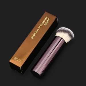 Pinceau de Maquillage Individuel Luxueux et Simple, Manche en Aluminium, Poils Doux Véganes, Pinceau Unique pour Fond de Teint et Fard à Joues - Product Image 2