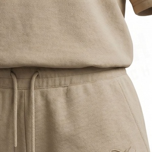 Conjunto de 2 Piezas para Mujer, Camiseta de Manga Corta de Color Sólido Tejida y Pantalones Cortos por Encima de la Rodilla, Cuello Redondo, Casual, Transpirable, de Algodón y Elastano - Product Image 5