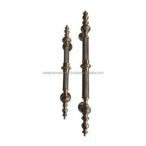 Poignée de porte en laiton fini antique de luxe supérieure disponible en plusieurs styles et tailles à prix abordable à de bons tarifs - Product Image 1