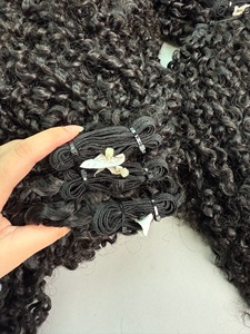 Venta al por mayor de alta calidad 100% sin enredos sin derramamiento de pelo vietnamita para mechones rizados Pixie en extensiones de cabello humano de color piano - Product Image 4