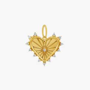 Pendentifs Cœur Cannelé en Or Massif 14K, Style Minimaliste pour Usage Quotidien, Sertissage Rond, Motif Rayon de Soleil, Bijoux Fins 18K, Vente en Gros - Product Image 3