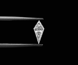 OM GEMS, Diamantes Sintéticos Cultivados en Laboratorio con Certificación IGI, 0.55CT 3CT HPHT CVD, Corte Kite, EF VVS-VS1, Par Único de Diamantes de Laboratorio - Product Image 1