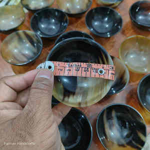 Cuencos pequeños de cuerno de buey de lujo, hechos a mano, pulidos, estilo lindo, personalizados, suministro al por mayor para fiestas a precio económico. - Product Image 5