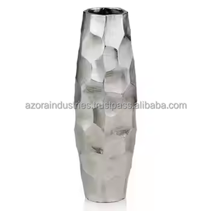 แจกันดอกไม้อลูมิเนียมชุบนิกเกิลดอกไม้โลหะดีไซน์ใหม่ล่าสุดสำหรับบ้านห้องนั่งเล่นโต๊ะตกแต่งโดยอุตสาหกรรม azora - Product Image 1