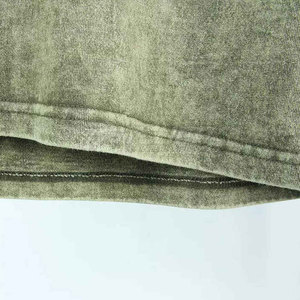 Camiseta de Hombre con Lavado Ácido, Diseño de Color Degradado Único, Estilo Casual para Verano, Look Moderno - Product Image 4