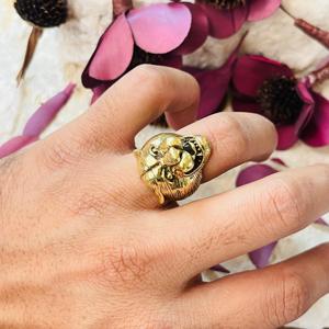 Anillo gótico de latón con diseño de pantera, chapado en oro, estilo punk, unisex, para motociclistas. - Product Image 4