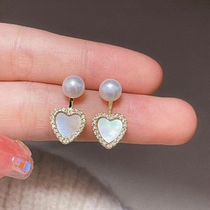 Pendientes de Perlas de Agua Dulce de Alta Calidad de 7 mm, Cuentas Mantou, Amor, Fritillaria, con Alto Brillo y Ligeras Imperfecciones - Product Image 3