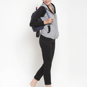 Conjunto Deportivo Unisex Negro Sólido Ecológico de Manga Larga, Corte Regular, Informal, para Otoño, Sudadera y Pantalones de Poliéster/Algodón de Peso Medio - Product Image 1