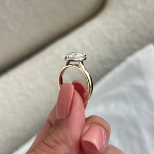 2 Carat Heart Shape E VVS2 Lab Grown <b>Diamond</b> Unique Prong Bezel Set Art Deco Engagement <b>Ring</b> , IGI Certified - Product Image 4