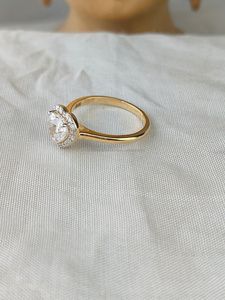 Joyería de Oro de 18K al por Mayor, Joyería de Oro Fina con Corte Ovalado y Certificado IGI para Bodas y Fiestas - Product Image 4