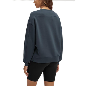 เสื้อสเวตเชิ้ตแขนยาวสำหรับผู้หญิง มีช่องสำหรับนิ้วโป้ง คอกลม ทรงหลวม ผ้าฟลีซผสมฝ้ายเนื้อนุ่ม ใส่สบาย - Product Image 2