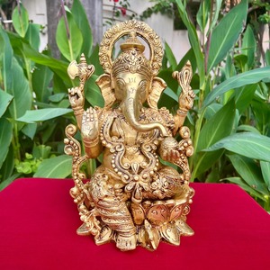Artesanía en Bronce Radhe Enterprises, Diseño Personalizado de Lujo, Estatua Hecha a Mano del Dios Ganesh Ji para Mesa, Pooja, Boda, Cumpleaños - Product Image 6