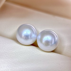 Pendientes de Perlas de Tahití de 10-11 mm, Plata de Ley S925 de Precisión, Redondos e Impecables, Engaste Alto - Product Image 1