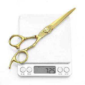 กรรไกรตัดผม OEM/ODM ขนาดและโลโก้ตามสั่ง 9CR กรรไกรตัดผมมืออาชีพ ชุดกรรไกรตัดผมสแตนเลส 440C - Product Image 4