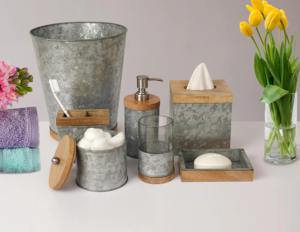 Ensemble d'accessoires de salle de bain rustiques en métal galvanisé, parfait pour l'organisation du comptoir de la salle de bain dans les maisons de style ferme moderne, provenant d'Inde - Product Image 1