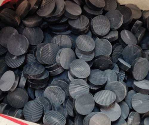 Boutons en corne de buffle faits à la main, écologiques, de haute qualité, couleur naturelle, forme naturelle, pour vêtements, par Aaliyan Impex - Product Image 3