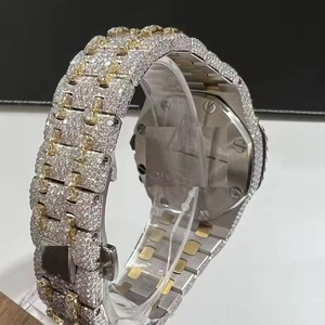 Montre chronographe de luxe pour hommes, incrustée de diamants, 43mm, analogique, quartz, cristal saphir, bracelet en acier inoxydable - Product Image 3