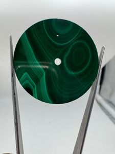 Cadran de montre classique élégant vintage de luxe en pierre de malachite verte naturelle, coupe plate, 37 mm, épaisseur 0,6 mm, trou central de 2 mm - Product Image 3