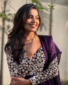 ชุดเดรสผ้าปักลายดอกไม้ปลอมพร้อมชุดแฟชั่นสำหรับงานดีไซน์เนอร์ปักเลื่อม zari - Product Image 5