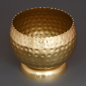 Macetero de Mesa de Metal Dorado Martillado de Lujo - Maceta Redonda Decorativa de Latón para Interiores con Soporte para Decoración del Hogar y Bodas - Product Image 3