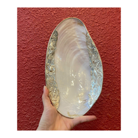 Plato de Nácar Redondo para Servir, con Adorno Floral, Plato Decorativo para Mesa de Comedor, Boda