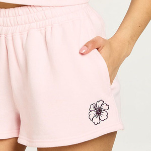 Shorts décontractés pour femmes OEM DTG en polyester et coton avec cordon de serrage, impression personnalisée, coupe décontractée, confortables pour un usage quotidien - Product Image 4