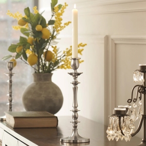 Elegante Candelabro Individual de Metal Plateado Cepillado para Centro de Mesa, Decoración para Navidad, Bodas y Sala de Estar - Product Image 1