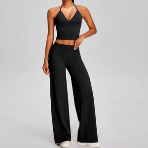 Ensemble décontracté 2 pièces personnalisé OEM pour femme : Crop top asymétrique à épaules dénudées et pantalon long taille haute avec effet ventre plat - Product Image 2