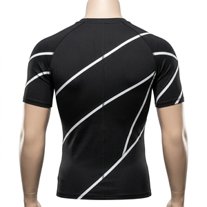 Camiseta de Compresión Negra para Hombre, Manga Corta, con Franja Reflectante, para Gimnasio, Running, Entrenamiento, Ropa Deportiva de Alto Rendimiento - Product Image 4