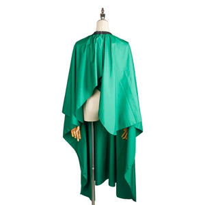 Cape de coiffure portable écologique verte en polyester résistante à l'eau pour salon et barbier - Product Image 2
