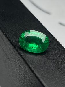 Piedra Preciosa Suelta de Esmeralda Verde Natural, Corte Ovalado, Origen ZM, para Joyería - Product Image 4