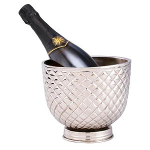 Enfriador de Botellas de Champán Decorativo con Acabado de Latón Envejecido de Primera Calidad, Pedestal de Metal, Centro de Mesa Tradicional con Base, Decoración para Bodas y Fiestas - Product Image 6