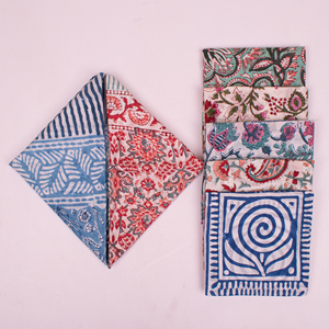Pañuelo Cuadrado de Algodón con Diseño Bohemio Hecho a Mano, Pañuelo para la Cabeza Estilo Boho Chic, Accesorio Unisex para Primavera/Verano - Product Image 1