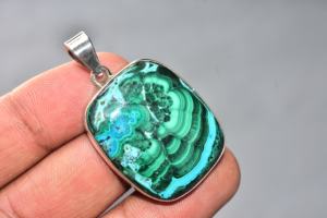 Pendentif en chrysocolle et malachite de qualité supérieure, pendentif en argent sterling 92,5 - Product Image 2