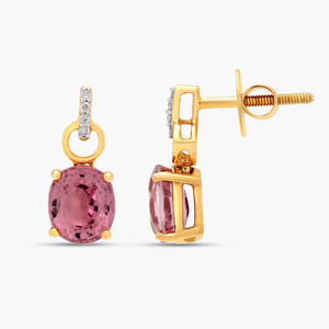 Pendientes colgantes de morganita en oro amarillo con detalles de diamantes, estilo clásico para mujer - Product Image 3